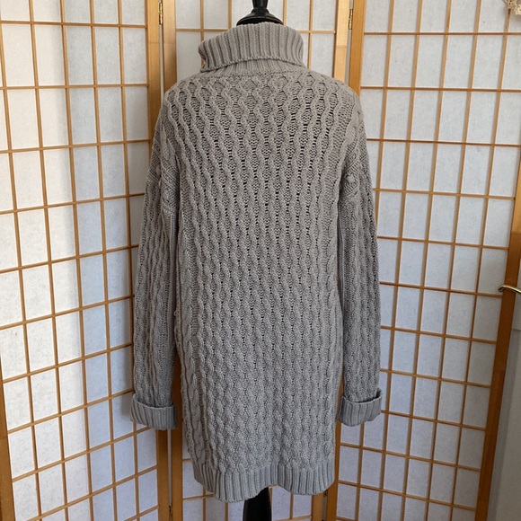 525 America Sweater Dress never worn - Picture 6 of 11